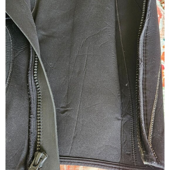 Henderson Aquatics A653MF Dive Wet Suit Size M Shorty Black & Blue Front Zip - Picture 8 of 11